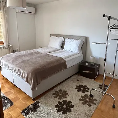 Apartment Lejla *